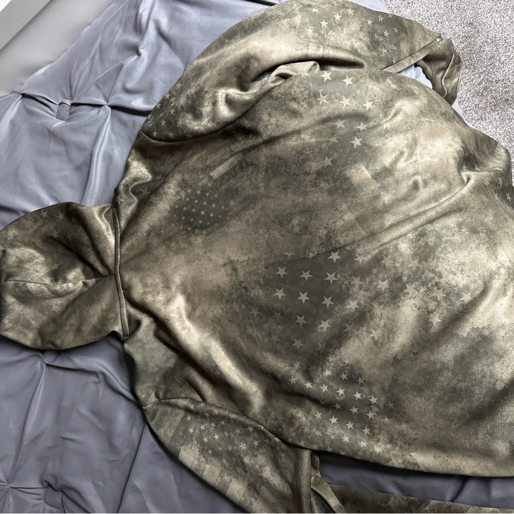 Under Armour Carolina Gamecocks Hoodie - Olive and Beige - Picture 4 of 4